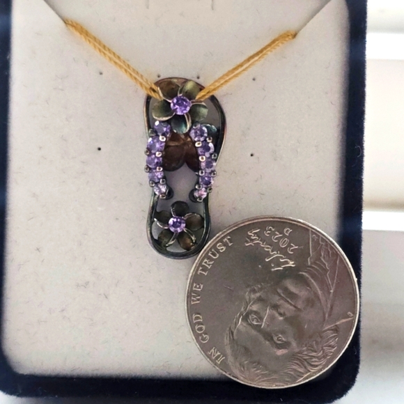 NIB Floral Flip-Flop Pendant with Purple Accents - Picture 6 of 6